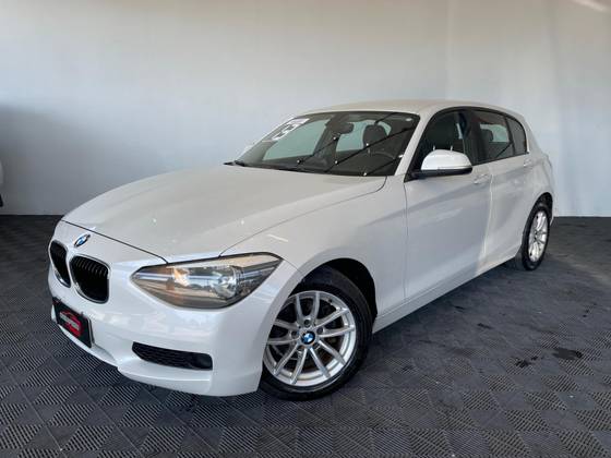 BMW 116i 1.6 1A11 16V TURBO GASOLINA 4P AUTOMÁTICO